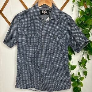 English Laundry Lions Crest Short Sleeve stretch button down Shirt small